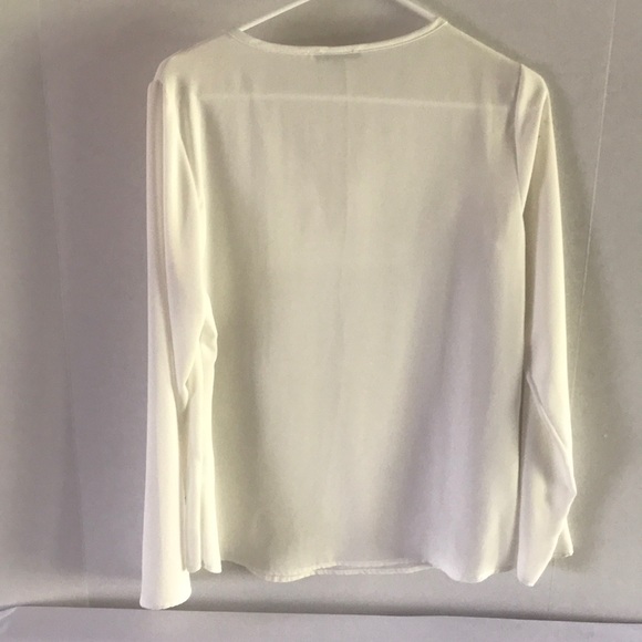 Blouse - Picture 2 of 3